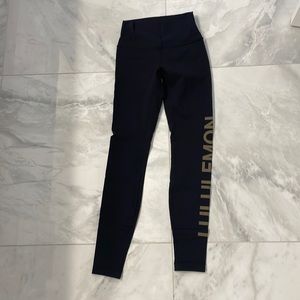 Lulu lemon wunder under